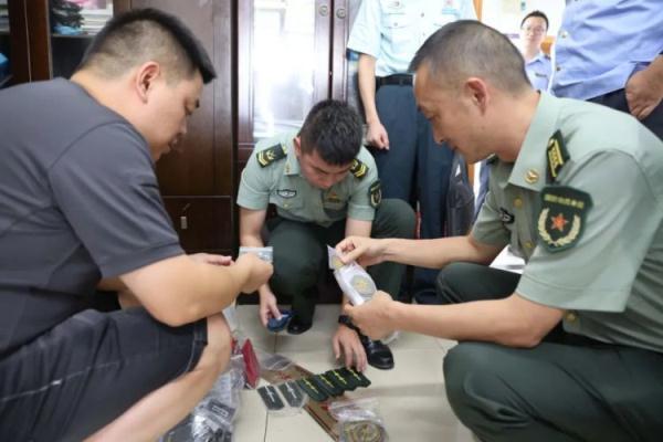 奔驰宝马游戏机